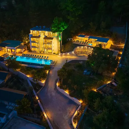 Turquoise Retreat & Wellness 홈스테이