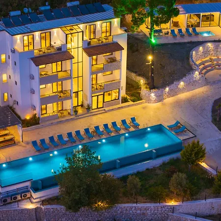 Turquoise Retreat & Wellness 홈스테이 카스