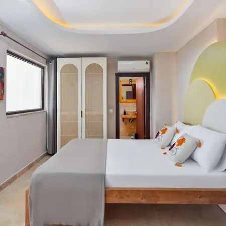 Turquoise Retreat & Wellness 홈스테이 카스